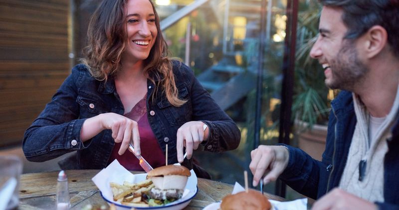 impact des implants dentaires sur la qualité de vie
